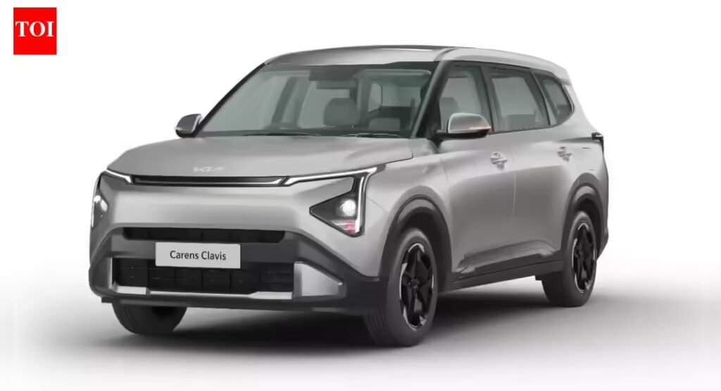 Kia Carens Clavis gets new HTE(EX) variant: Know what's changed