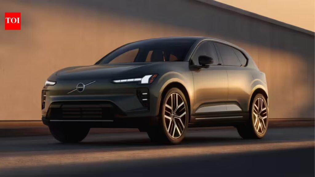 Volvo EX60 with 680 hp revealed: battery, range and more